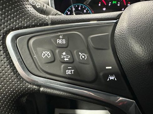 Used 2022 Chevrolet Equinox LT image 19