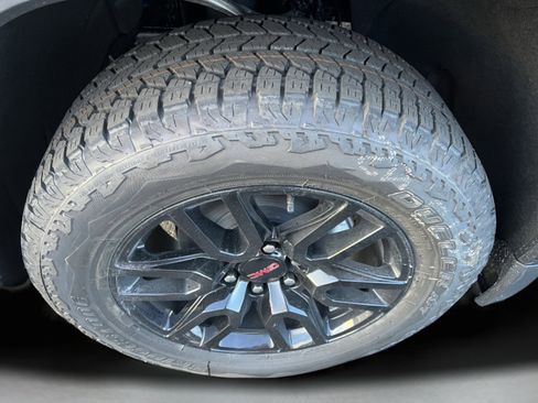 New 2026 GMC Sierra 1500 Elevation image 26