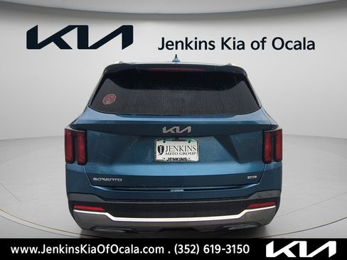 New 2026 Kia Sorento EX FWD image 4
