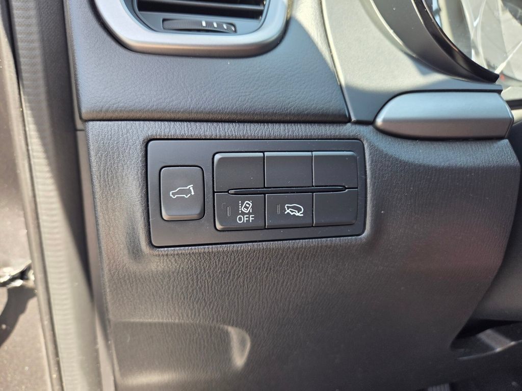 Used 2023 MAZDA CX-9 Touring Plus AWD/4WD image 25