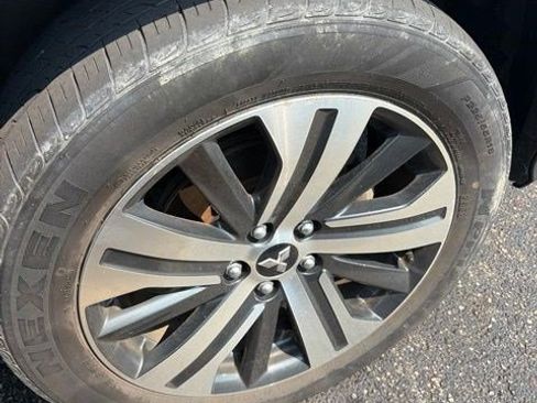 Used 2021 Mitsubishi Outlander Sport SE FWD image 32