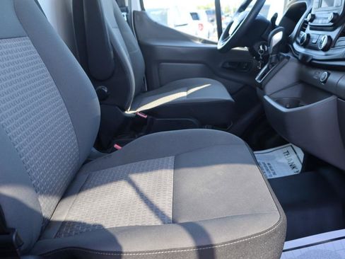 Used 2020 Ford Transit 250 Medium Roof image 11