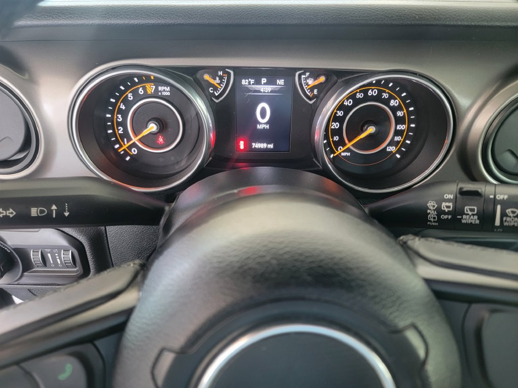 Used 2018 Jeep Wrangler Unlimited Sport S AWD/4WD image 19