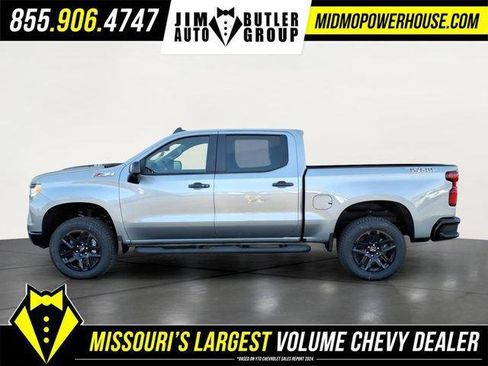 New 2026 Chevrolet Silverado 1500 LT Trail Boss w/ LT Trail Boss Premium Package AWD/4WD image 2