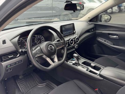 Used 2024 Nissan Sentra SV image 10