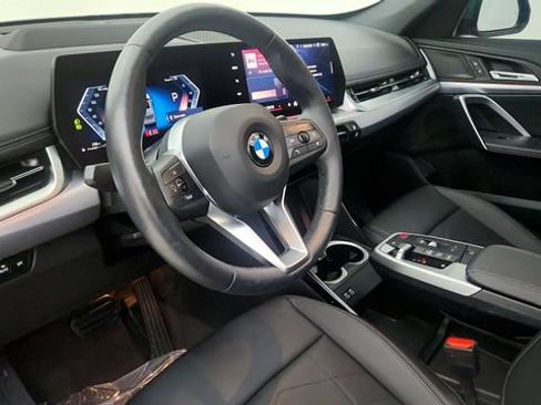 Used 2025 BMW X1 xDrive28i AWD/4WD image 47
