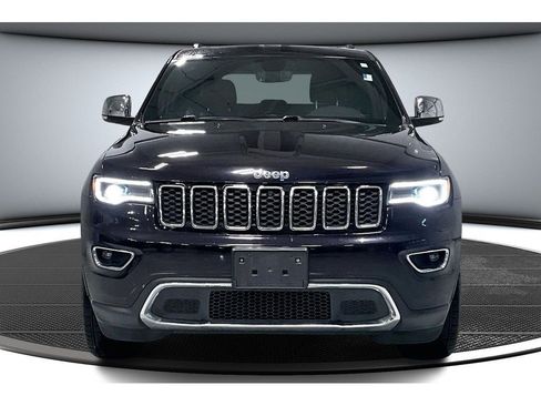 Used 2019 Jeep Grand Cherokee Limited w/ Luxury Group II image 4