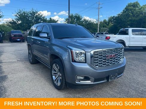 Used 2018 GMC Yukon Denali w/ Denali Ultimate Package AWD/4WD image 1