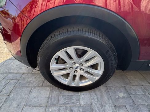 Used 2018 Ford Explorer XLT w/ Equipment Group 202A image 41