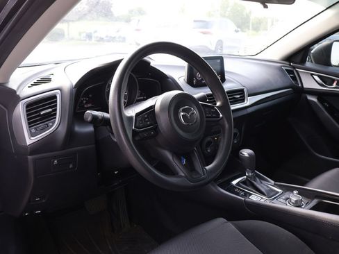 Used 2017 MAZDA MAZDA3 Sport FWD image 15