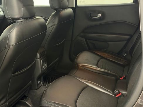 Used 2020 Jeep Compass Latitude w/ Cold Weather Group image 23