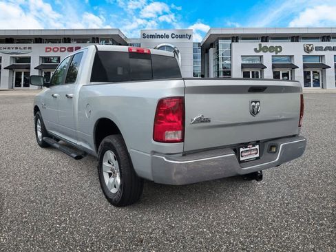 Used 2016 RAM 1500 Classic SLT RWD image 6