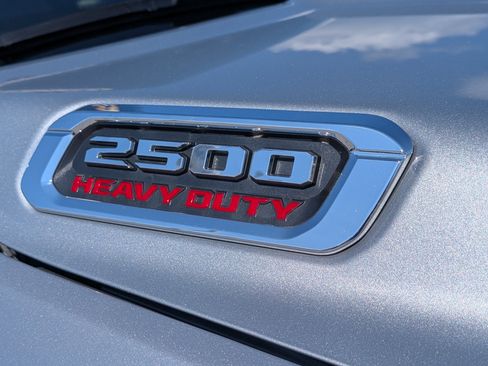 Used 2024 RAM 2500 Big Horn image 9