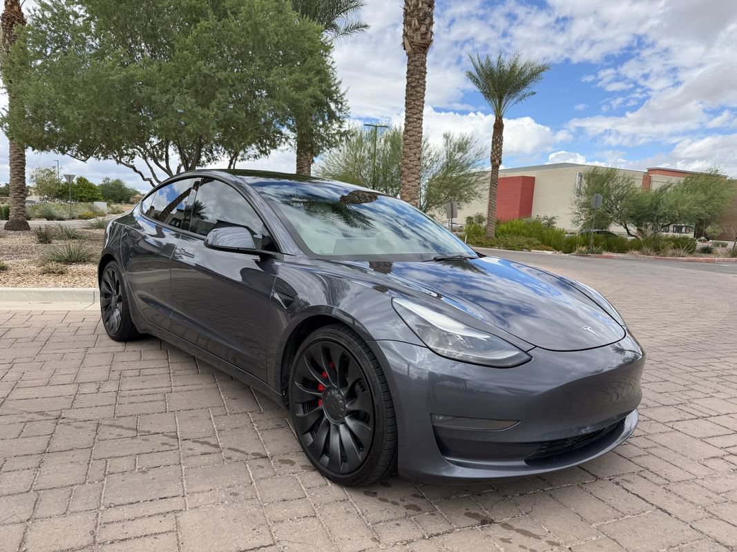 Used 2022 Tesla Model 3 Performance AWD/4WD image 1