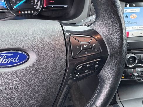 Used 2018 Ford Explorer XLT w/ Equipment Group 202A image 25