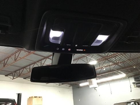 Used 2021 GMC Sierra 1500 AT4 image 20