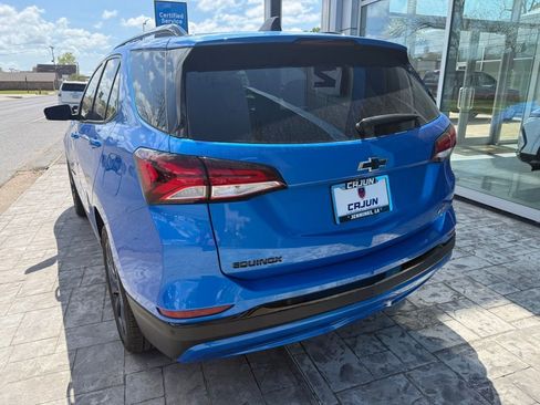 Used 2024 Chevrolet Equinox RS image 3