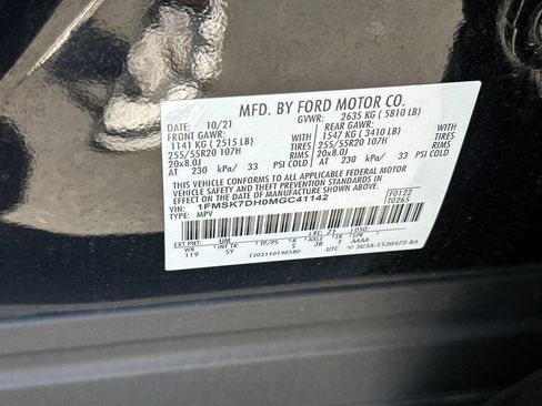 Used 2021 Ford Explorer XLT w/ Equipment Group 202A RWD image 29