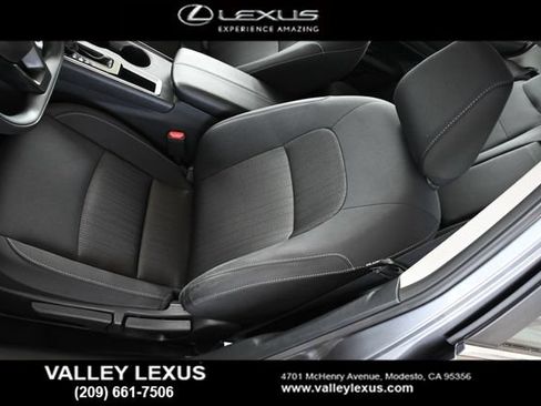 Used 2025 Nissan Altima 2.5 S FWD image 11
