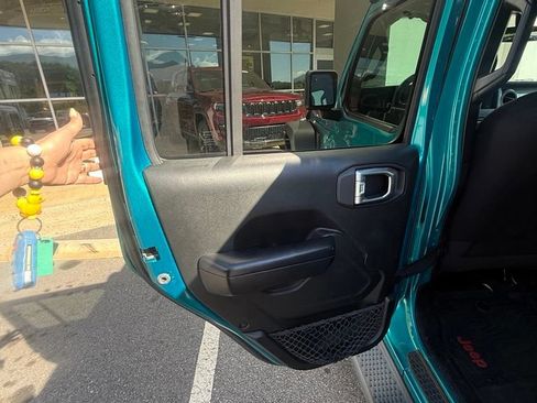Used 2020 Jeep Wrangler Unlimited Sport S AWD/4WD image 6