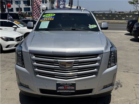Used 2019 Cadillac Escalade Platinum AWD/4WD image 8