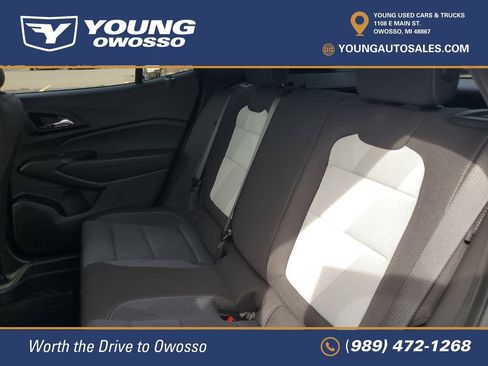Used 2024 Chevrolet Trax RS FWD image 23