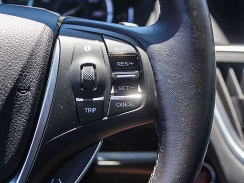 Used 2017 Acura TLX w/ Technology Package FWD image 31