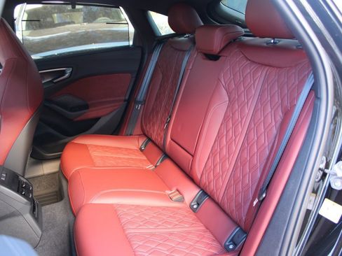 Used 2025 Audi S5 Prestige image 37