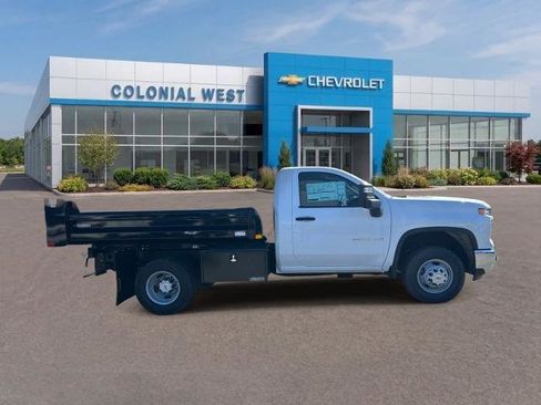Used 2026 Chevrolet Silverado 3500 W/T w/ WT Convenience Package AWD/4WD image 4