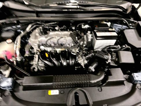 Used 2020 Toyota Corolla LE image 30