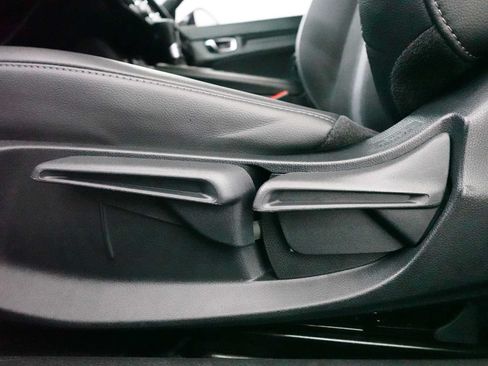 Used 2025 Honda Civic Sport image 14