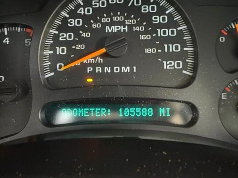 Used 2007 Chevrolet Silverado 2500 LT w/ Heavy-Duty Power Package AWD/4WD image 9