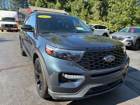 Used 2023 Ford Explorer ST-Line w/ Class IV Trailer Tow Package AWD/4WD image 5