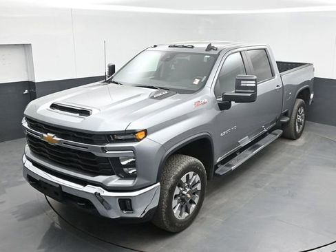 Used 2024 Chevrolet Silverado 2500 LT w/ All Star Edition image 21