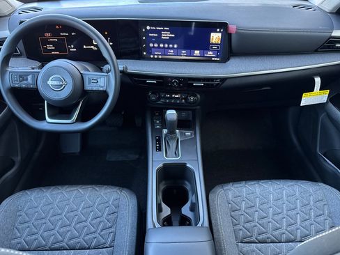 New 2026 Nissan Kicks SV w/ SV Premium Package image 10