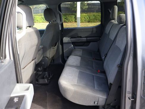 Used 2021 Ford F150 XLT image 19