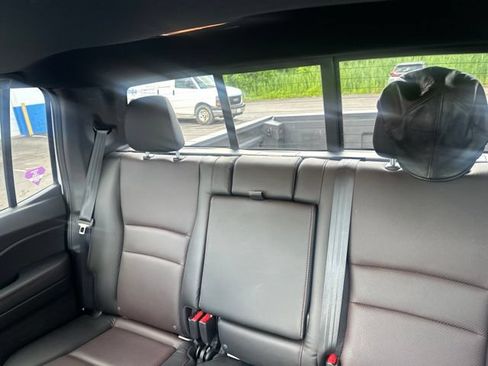Used 2023 Honda Ridgeline Black Edition image 9