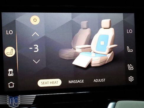 Used 2024 Land Rover Range Rover SV image 28