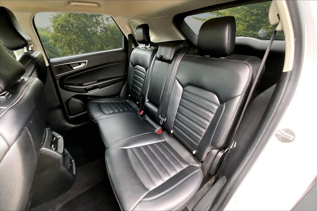 Used 2023 Ford Edge SEL AWD/4WD image 26