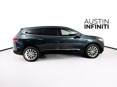 Used 2020 Buick Enclave Essence w/ Sound and Sites Package image 8