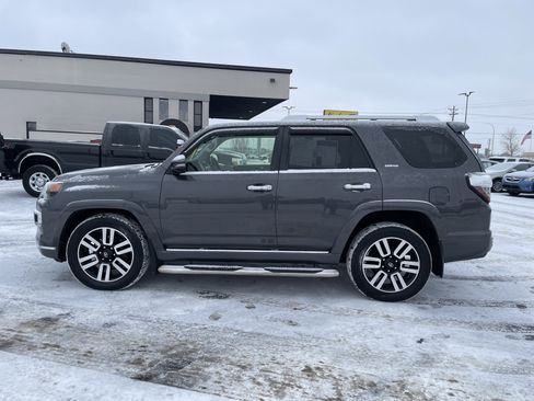 Used 2015 Toyota 4Runner Limited image 5