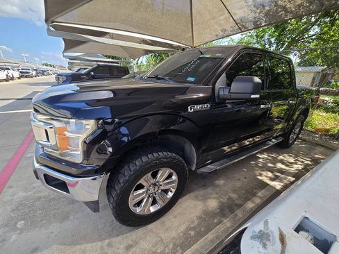 Used 2018 Ford F150 XLT w/ Equipment Group 302A Luxury AWD/4WD image 5