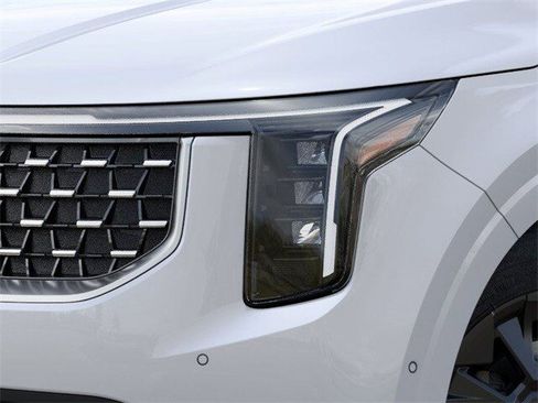 New 2026 Kia Carnival SX image 10