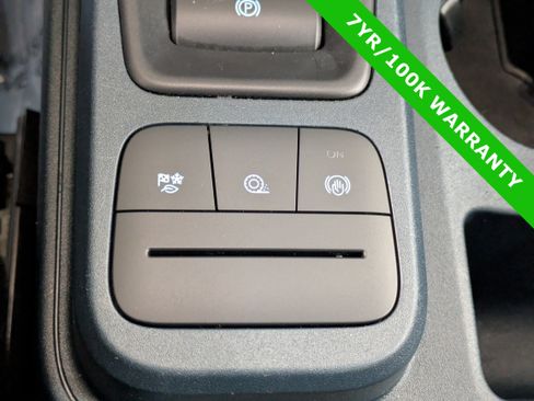 Certified 2022 Ford Maverick Lariat image 33