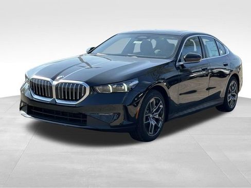 New 2027 BMW 530i xDrive AWD/4WD image 5