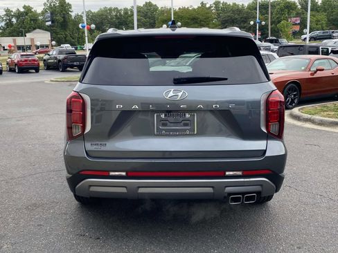 Used 2024 Hyundai Palisade SEL FWD image 6