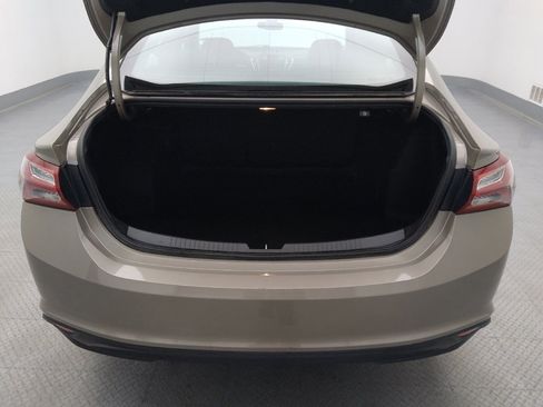 Used 2022 Chevrolet Malibu LT FWD image 29
