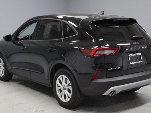 Certified 2025 Ford Escape Active image 8