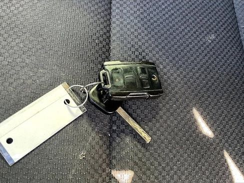 Used 2018 Chevrolet Silverado 1500 LT w/ All Star Edition image 9