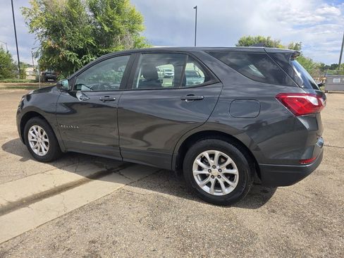 Used 2020 Chevrolet Equinox LS image 8